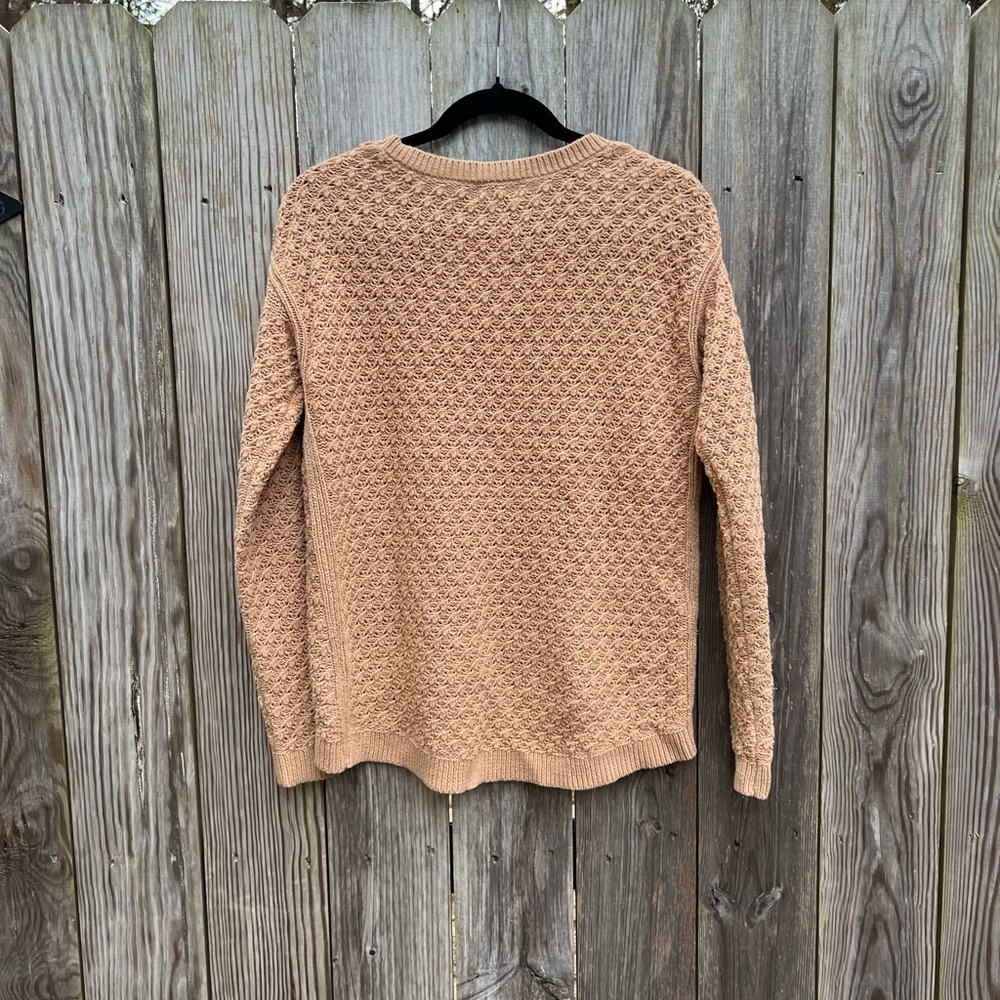Old Navy Scoop Dark Sand High Low Hem Sweater Small - Picture 7 of 8